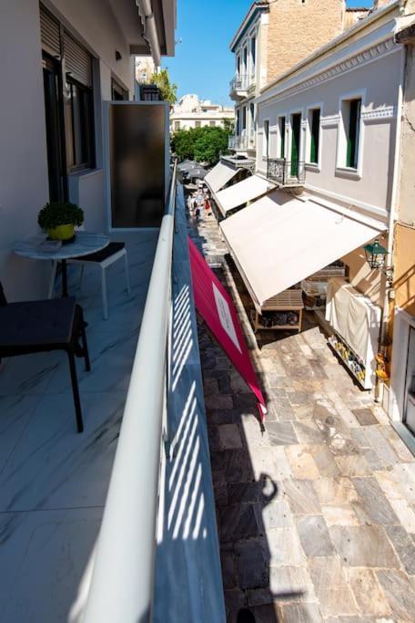 Apartament Plaka Rafaela Elegant Urban Retreat In Athens Historic Heart Zewnętrze zdjęcie